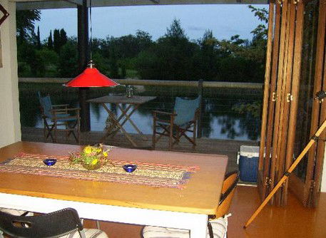 Cloudlake Mountain Retreat - Schoolies Week Accommodation 0