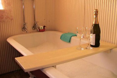 Rachels Cottage - Schoolies Week Accommodation 1