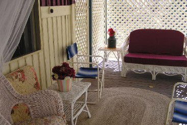 Rachels Cottage - Schoolies Week Accommodation 3