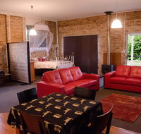 Mirambeena Retreat - Schoolies Week Accommodation