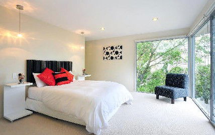 Twin Falls Retreat - Schoolies Week Accommodation 3