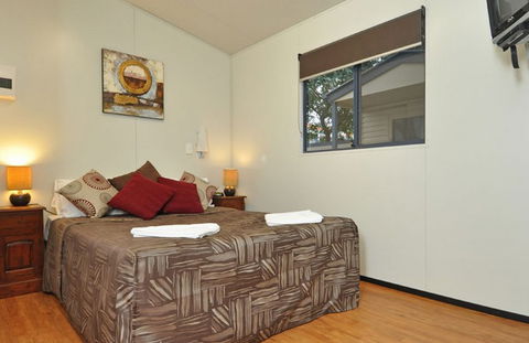 Nobby Beach Holiday Village - Schoolies Week Accommodation 5