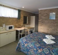 Garden City Motor Inn - Schoolies Week Accommodation