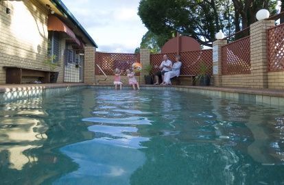 Garden City Motor Inn - Schoolies Week Accommodation 2