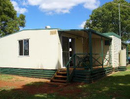 Yarraman Caravan Park - Schoolies Week Accommodation 3
