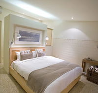 Injidup Spa Retreat - Schoolies Week Accommodation