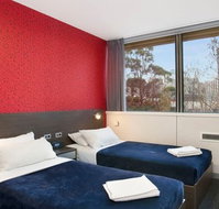 Space Hotel - Schoolies Week Accommodation