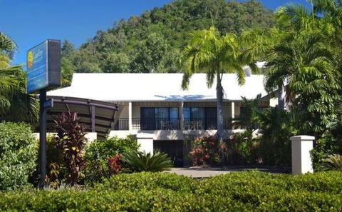Comfort Suites Trinity Beach Club - Schoolies Week Accommodation 3