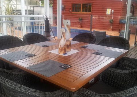 B & B On Sunrise - Schoolies Week Accommodation 2