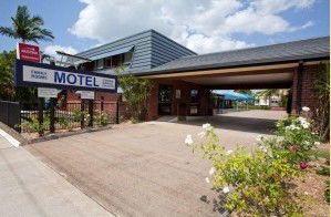Comfort Inn Blue Shades - Schoolies Week Accommodation 2