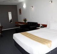 Ayr Travellers Motel - Schoolies Week Accommodation