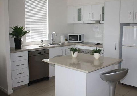 BEST WESTERN PLUS  Cairns Central Apartments - Schoolies Week Accommodation 1
