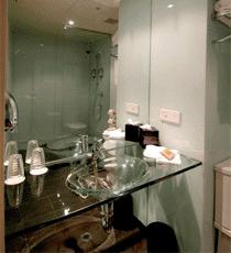 Ramada Encore - Schoolies Week Accommodation 3