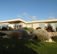 KI Blue - Schoolies Week Accommodation