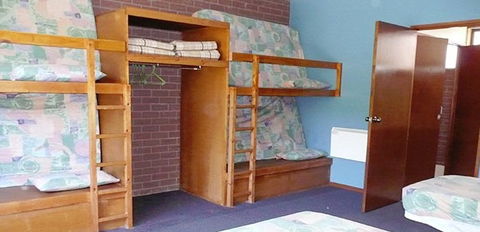 Norval Lodge - Schoolies Week Accommodation 1
