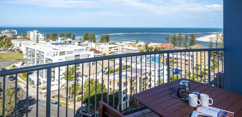 Centrepoint Holiday Apartments Caloundra - Schoolies Week Accommodation 1