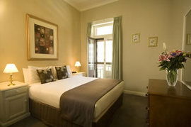 Mansions On Pulteney - Schoolies Week Accommodation 0