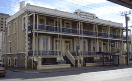Glenelg Beach Hostel - Schoolies Week Accommodation