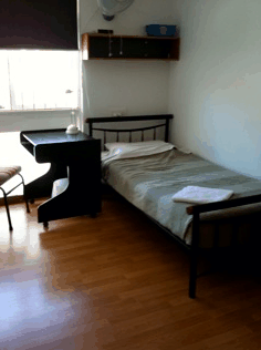 Adalong Student Guesthouse - Schoolies Week Accommodation