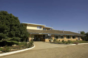 Allonville Motel - Schoolies Week Accommodation 0