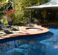 At The Mango Tree Holiday Apartments - Schoolies Week Accommodation