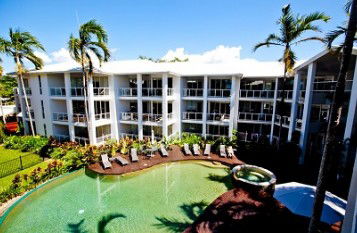 Beaches At Port Douglas - Schoolies Week Accommodation 4