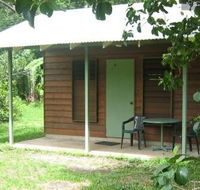 Haleys Cabin  Camping - Schoolies Week Accommodation