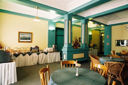 Hides Hotel Cairns - Schoolies Week Accommodation 4