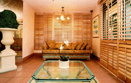 Esplanade Luxury Beachfront Apartments - Schoolies Week Accommodation
