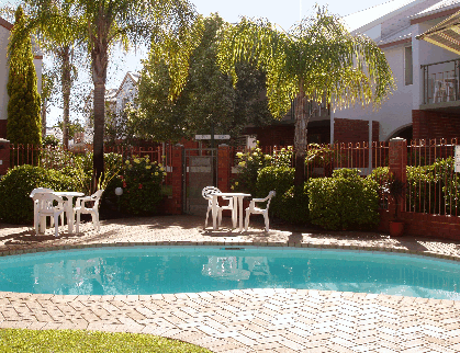  Schoolies Week Accommodation