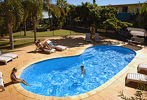Sea Breeze Resort - Schoolies Week Accommodation