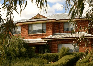 The Grandhouse York - Schoolies Week Accommodation