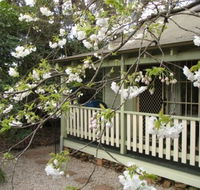 Harrow Cottages - Schoolies Week Accommodation
