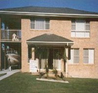 Acacia Holiday Flats - Schoolies Week Accommodation