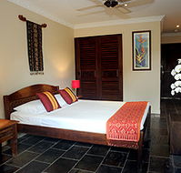 Balinese Motel - Schoolies Week Accommodation