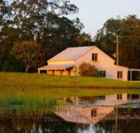 Madigan Vineyard - Schoolies Week Accommodation
