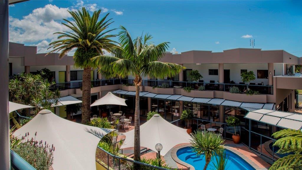  Schoolies Week Accommodation