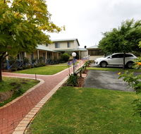 Park Avenue Holiday Units - Schoolies Week Accommodation