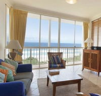 Whale Watch Ocean Beach Resort - Schoolies Week Accommodation
