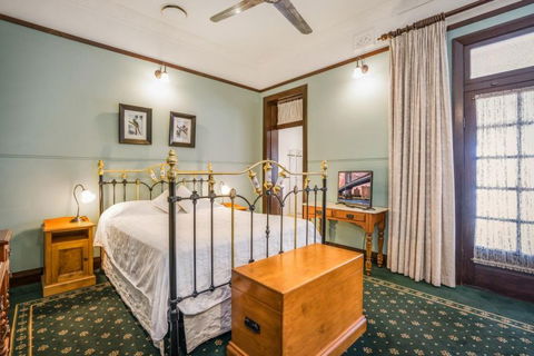 Ballina Manor Boutique Hotel  - Schoolies Week Accommodation 2