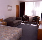 Comfort Inn Airport - Schoolies Week Accommodation