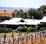Lancemore Hill - Schoolies Week Accommodation