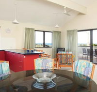 Peregian Court Resort - Schoolies Week Accommodation