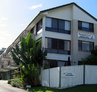 Beachside Court - Schoolies Week Accommodation
