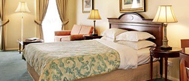 Canterbury International Hotel - Schoolies Week Accommodation 0