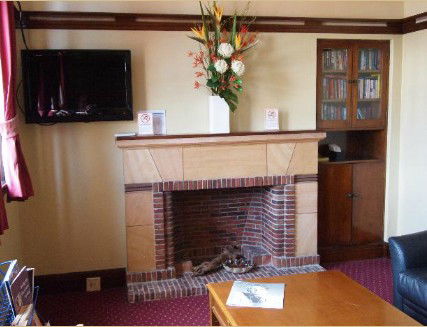  Schoolies Week Accommodation