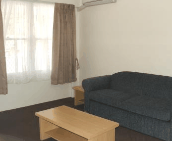 Ocean Drive Motel - Schoolies Week Accommodation