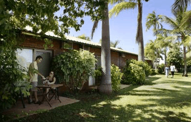 Bayside Holiday Apartments - Schoolies Week Accommodation