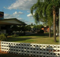 Cross Roads Motel - Schoolies Week Accommodation