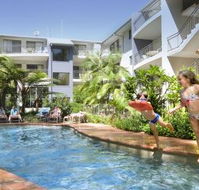 Flynns Beach Resort - Schoolies Week Accommodation